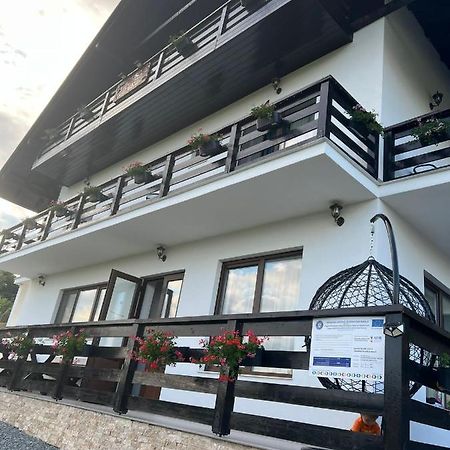 Pensiunea Agroturistica Acvila Apusenilor Vadu Motilor Exterior foto